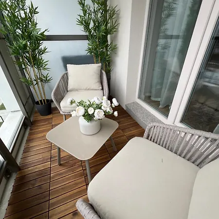Spv Premium Woloska 3 Warszawa